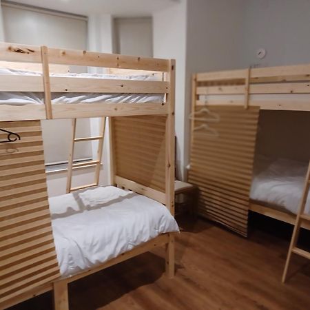 Voyage Hostel - Rooms With Shared Kitchen Douglas Exterior photo