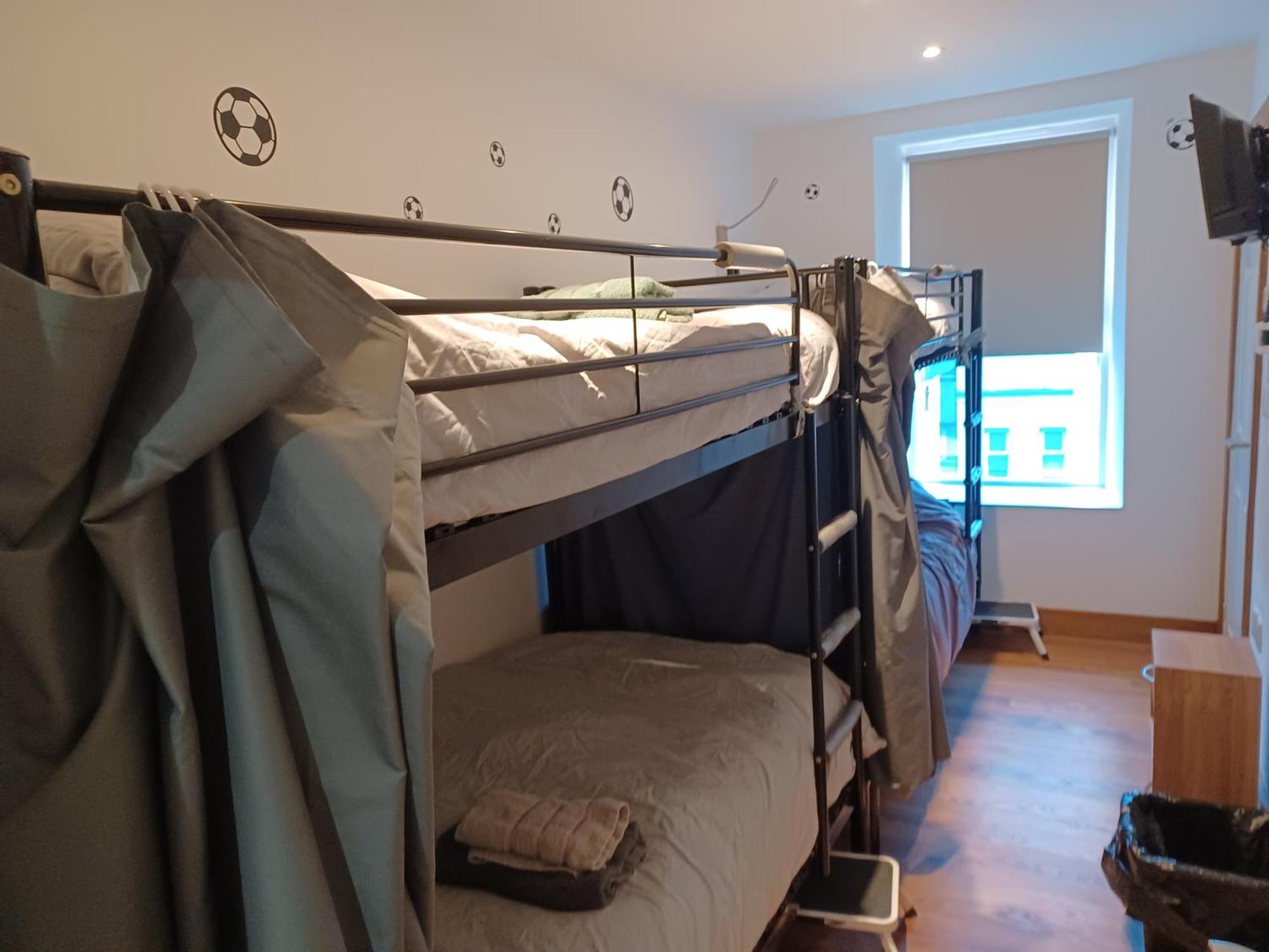 Voyage Hostel - Rooms With Shared Kitchen Douglas Exterior photo